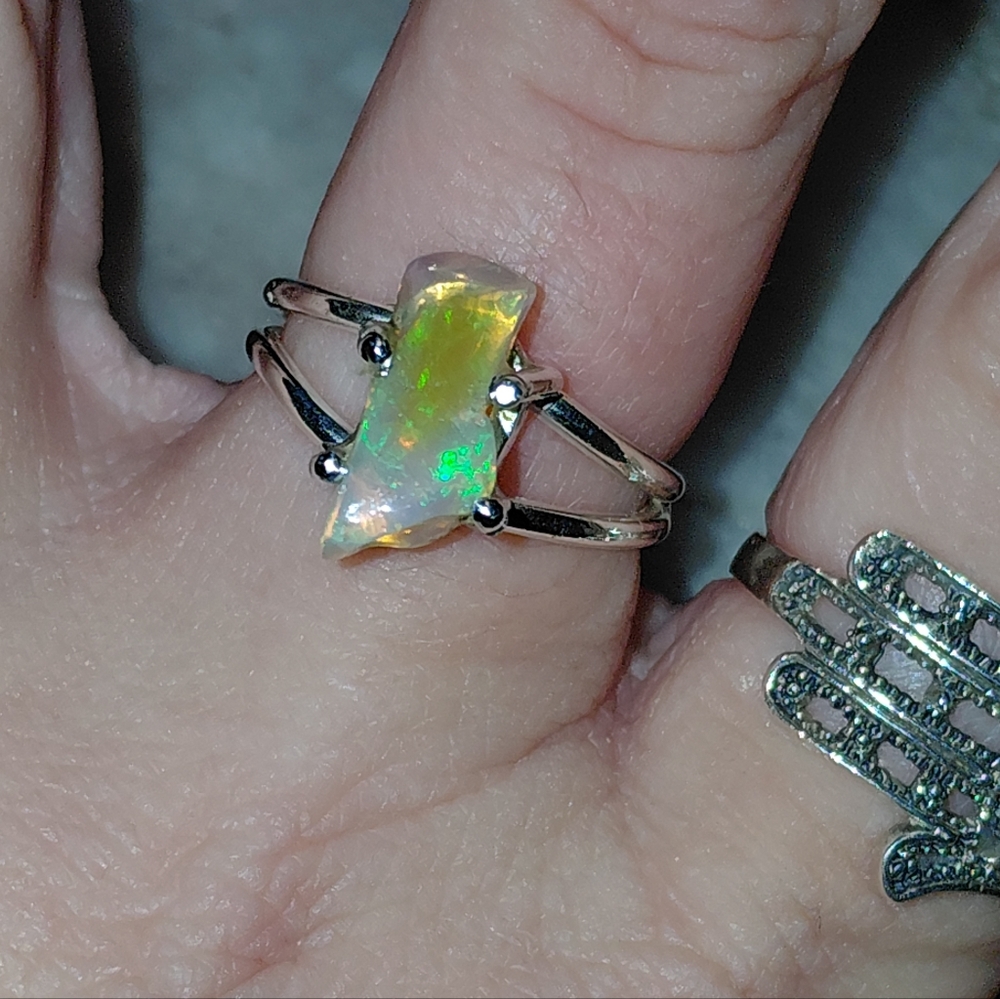 Silver Tumbled Ethiopian Opal Ring - Picture 2 of 12